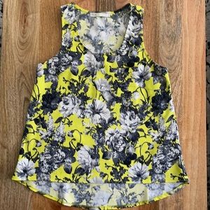 In love with this INluv top!